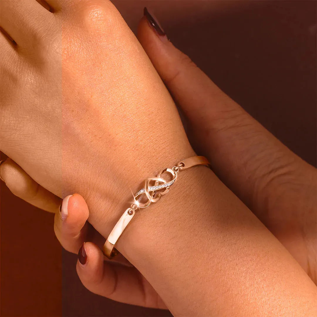 Vintage Eternal Heart Bracelet