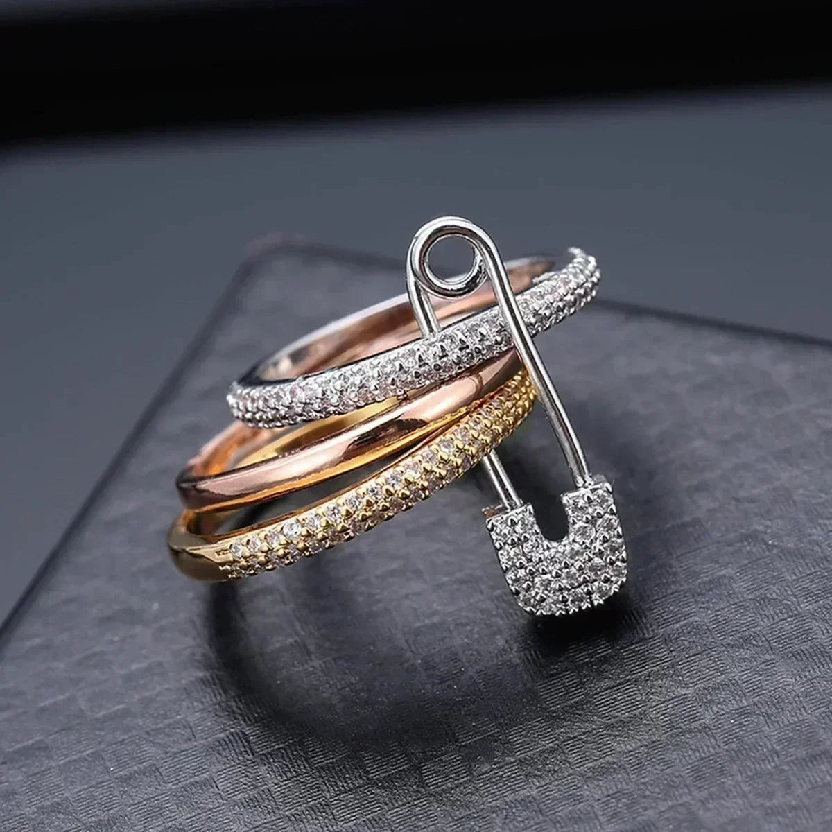 FASHION STACKED PIN RING